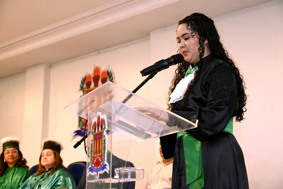 Milena Paula - Terapia Ocupacional / UEPA