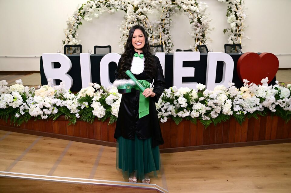 Debora Cristina - Biomedicina / UFPA